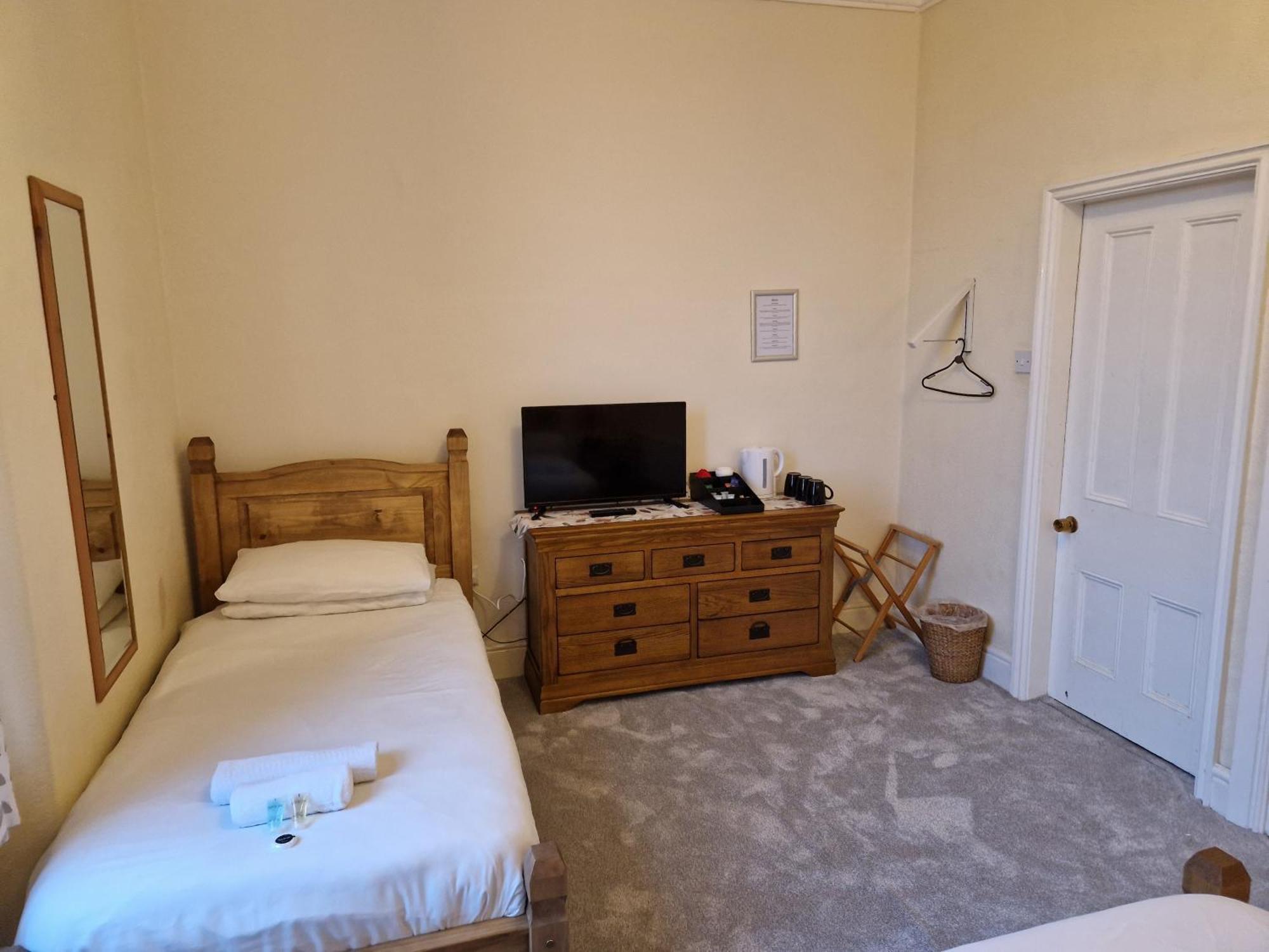 The Menai Hotel And Bar 뱅거 외부 사진